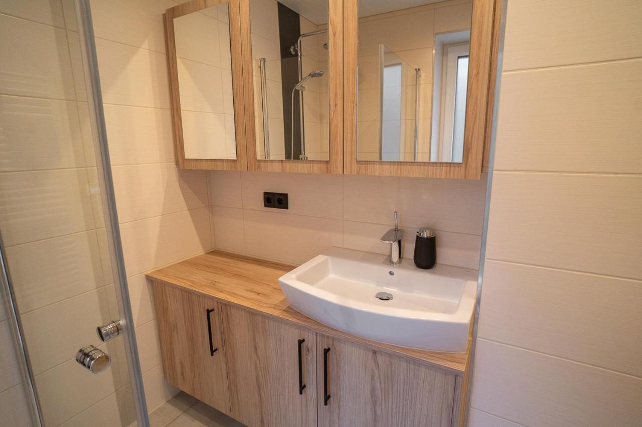 Apartement Waldfrieden Pfons 외부 사진